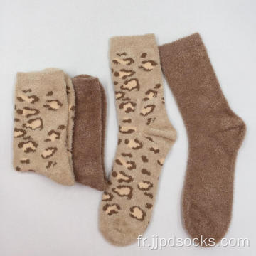 Chaussettes confortables en plumes léopard